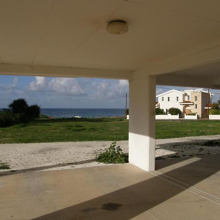 Athena And The Owl Beachside Apt Paphos Exteriér fotografie