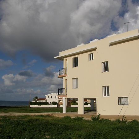 Athena And The Owl Beachside Apt Paphos Exteriér fotografie