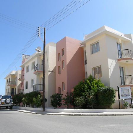 Athena And The Owl Beachside Apt Paphos Exteriér fotografie